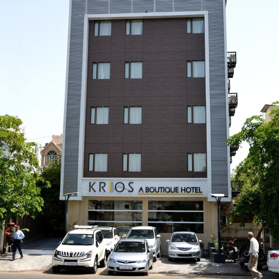 Krios Hotel - Near Sg Highway, Ahmedabad Esterno foto